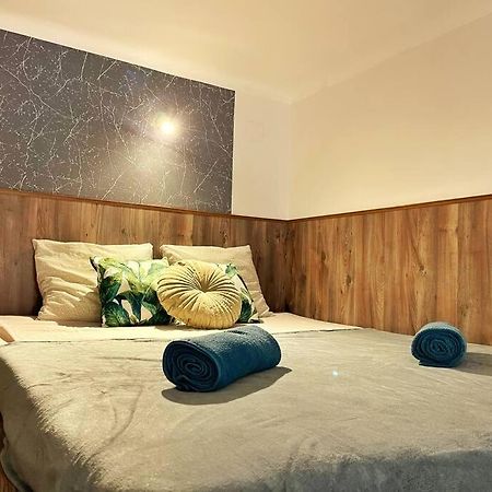Bp Central Stylish Flats Budapest Exterior photo